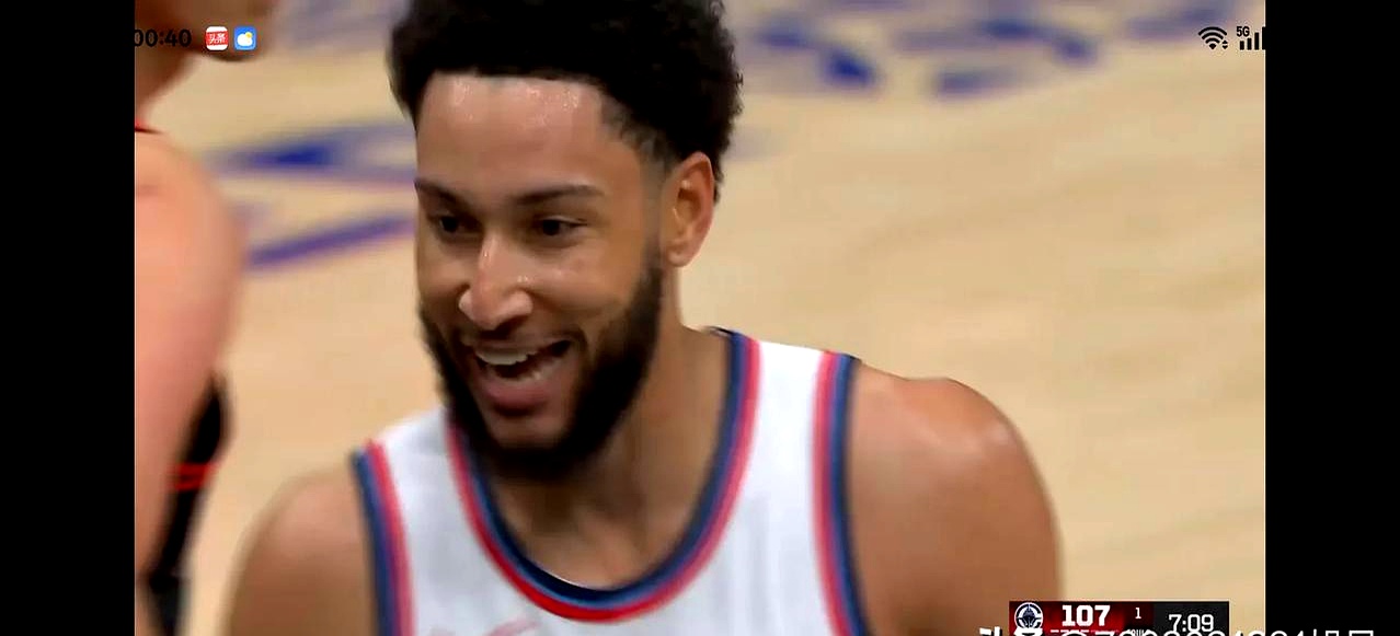 米兰体育官方网站-快船客场击败魔术，取得三连胜的简单介绍