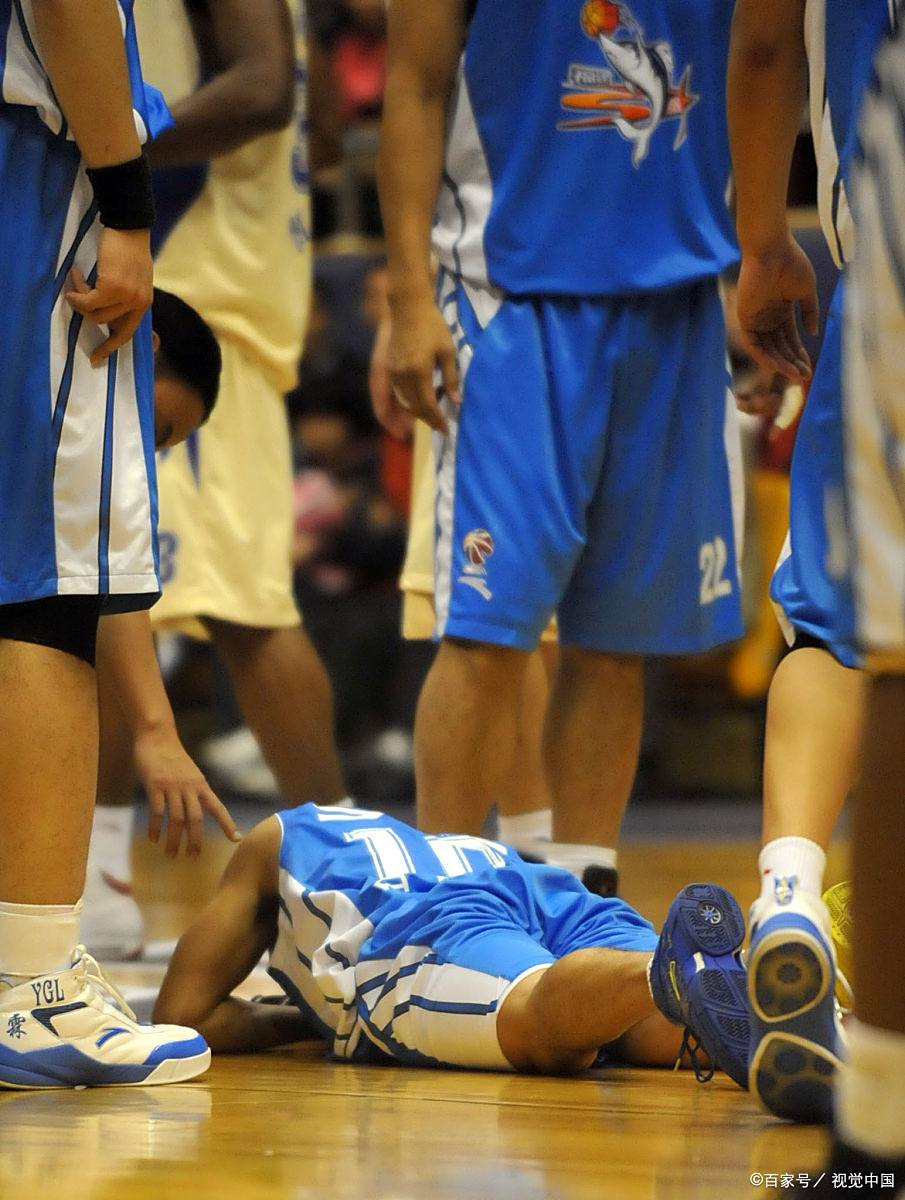 米兰-某队又遭遇惨败，球迷心情沉重的简单介绍