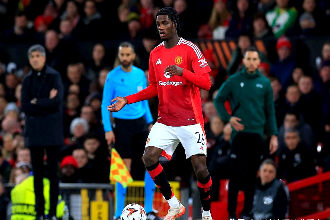 曼联翻盘阿森纳，阿奎罗绝境逆转的简单介绍