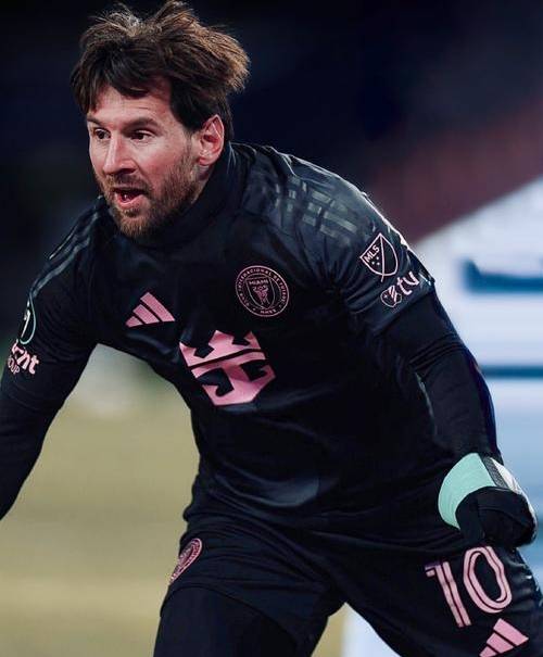 米兰登录入口-梅西连场踢建立个人新纪录，跻身足坛传奇的简单介绍