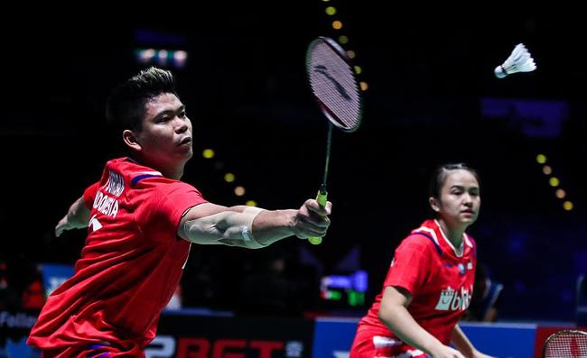 包含中国队鏖战日本队，安赛龙高光表现的词条