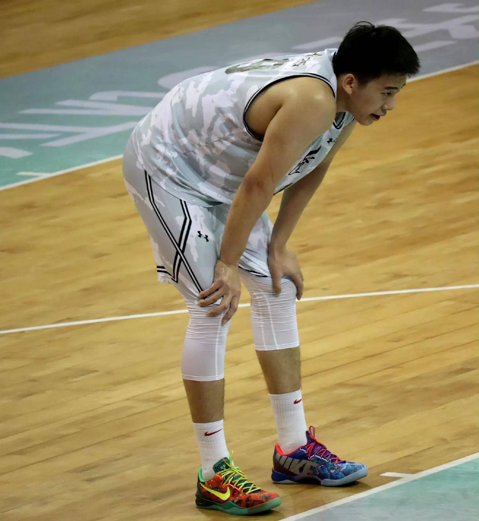 ac米兰体育官网-包含出色比赛助球队晋级，表现亮眼获胜的词条