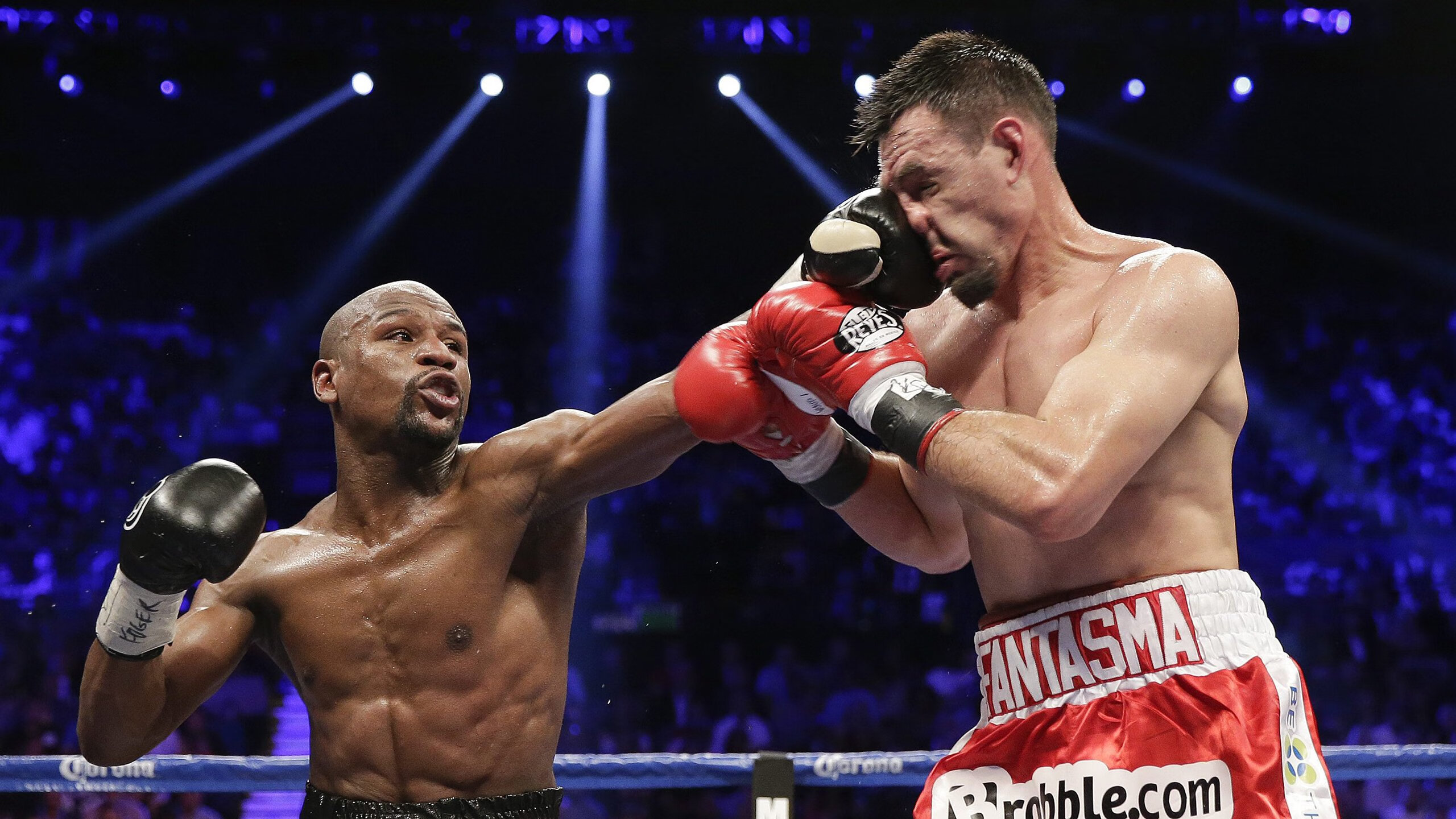 世界杯之夜,哈登的大场面先生本色