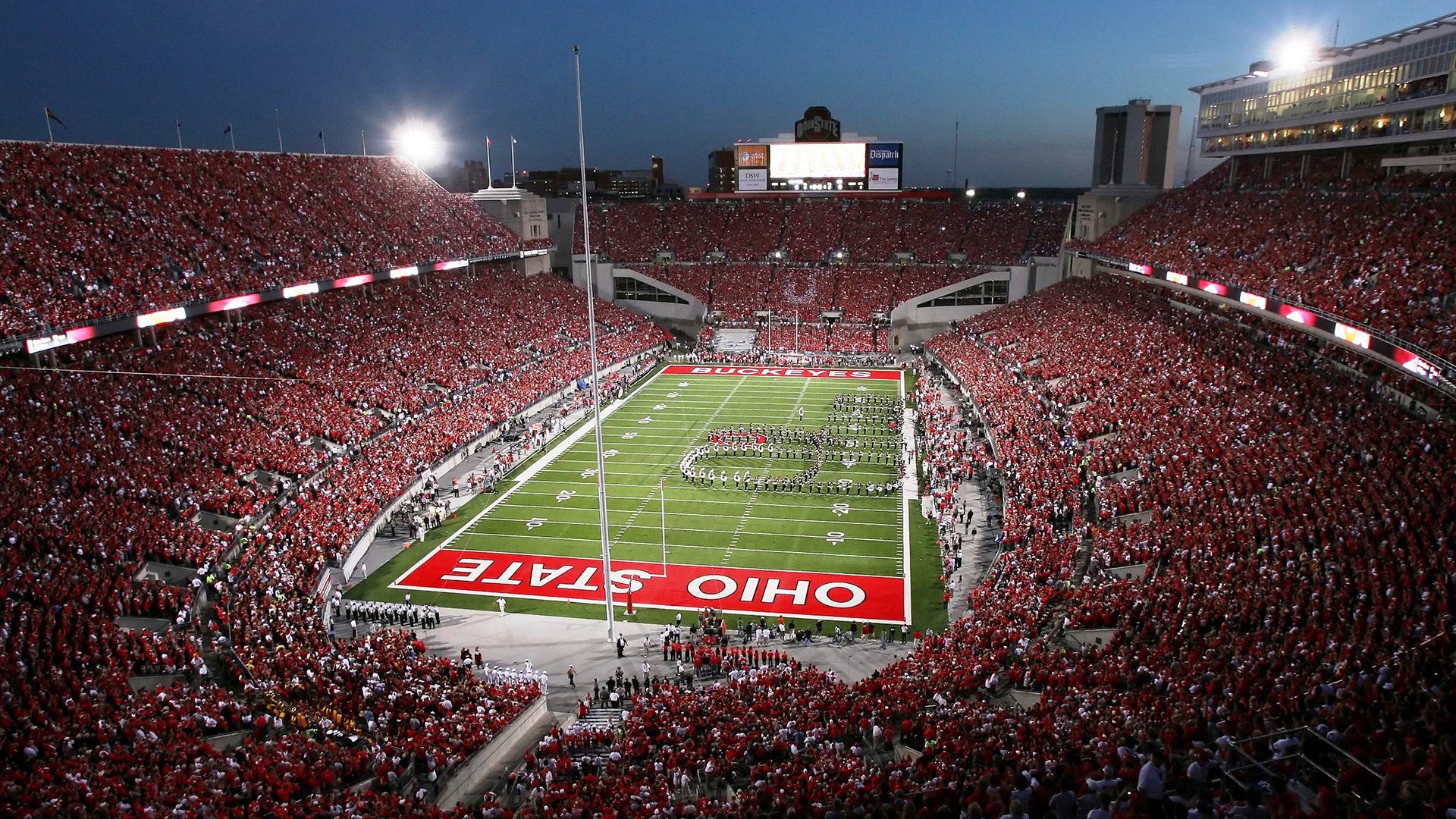 赖斯关键时刻挺身而出，拜仁逆境翻盘突尼斯